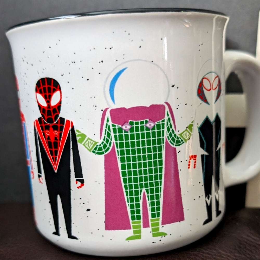 Marvel licensed 20oz‎ Spiderman universe character white ceramic mug